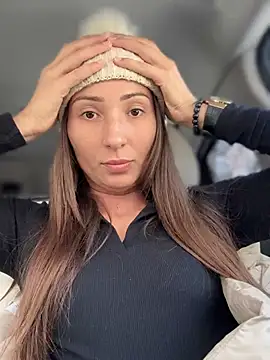 Snapshot of YOUR-KARINA chatting on 01.03.25 YOUR-KARINA online show from 01.03.25