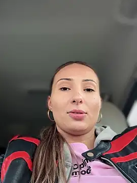 Snapshot of YOUR-KARINA chatting on 03.16.25 YOUR-KARINA online show from 03.16.25