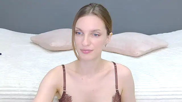 Beauty Alex online show from 10.14.25