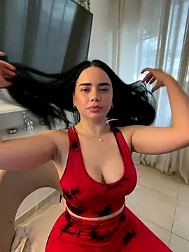 Snapshot of GeorginaJones chatting on 09.30.25 GeorginaJones online show from 09.30.25