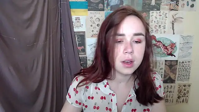 Snapshot of VeryVeryVeryShy_ chatting on 11.06.25 VeryVeryVeryShy online show from 11.06.25