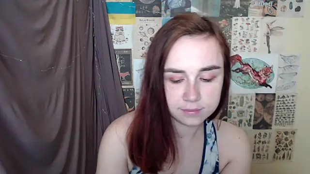 Snapshot of VeryVeryVeryShy_ chatting on 11.07.25 VeryVeryVeryShy online show from 11.07.25