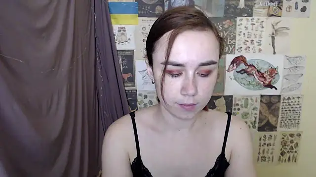 Snapshot of VeryVeryVeryShy_ chatting on 11.14.25 VeryVeryVeryShy online show from 11.14.25