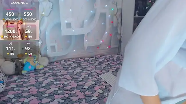 mooncandygirl online show from 01.03.25