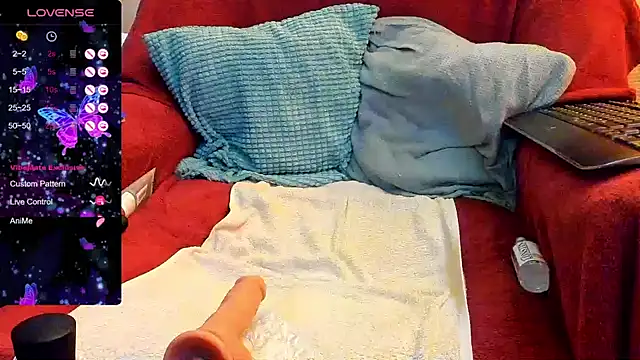 Miss Troya online show from 09.22.25