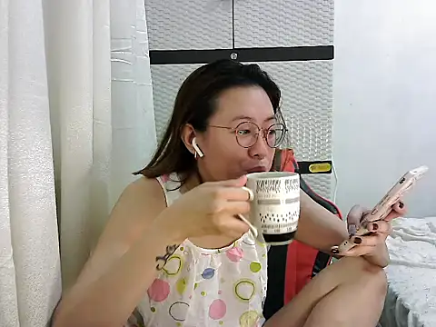 crizzybel online show from 03.22.25