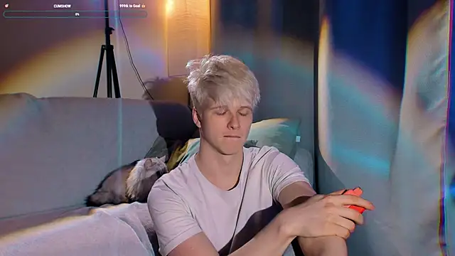 Breston Sweet online show from 10.21.25