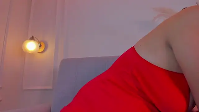 Snapshot of isa_kiss chatting on 01.22.25 isa kiss online show from 01.22.25