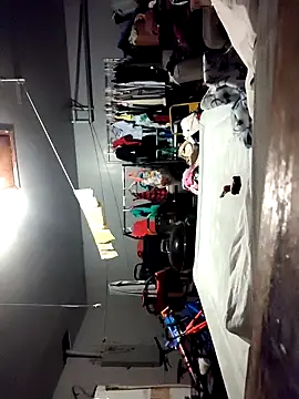 prettypurplep online show from 12.02.25