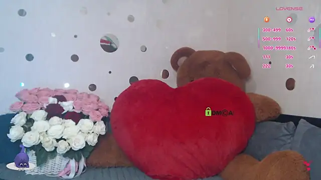Snapshot of GENTLY--EVIL chatting on 03.03.25 GENTLY--EVIL online show from 03.03.25