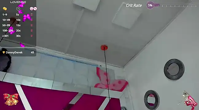 Snapshot of Penelope_Tits chatting on 12.13.24 Penelope Tits online show from 12.13.24