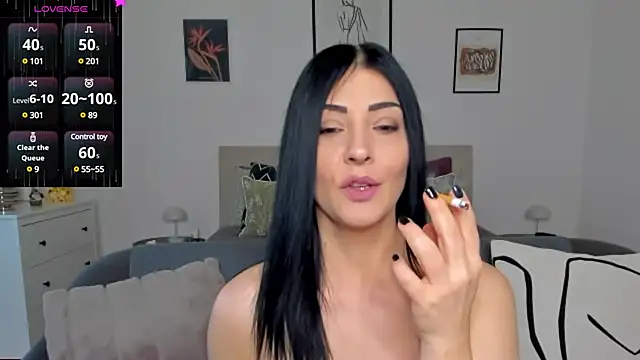 Snapshot of AryaSummersReal chatting on 02.07.25 AryaSummersReal online show from 02.07.25