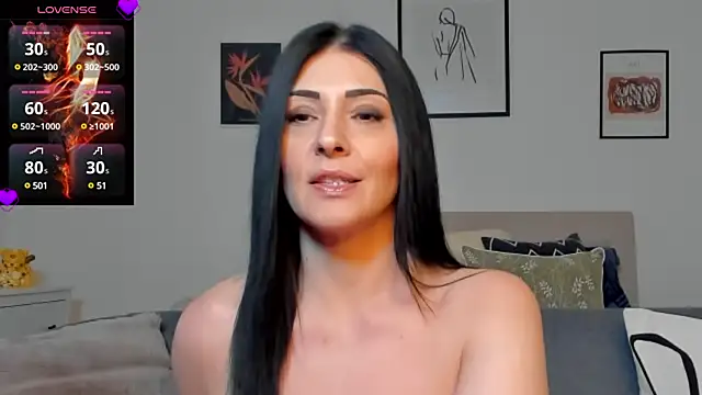 Snapshot of AryaSummersReal chatting on 02.19.25 AryaSummersReal online show from 02.19.25
