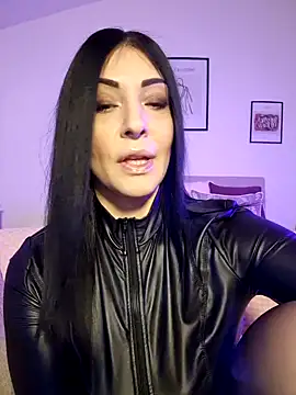 Snapshot of AryaSummersReal chatting on 02.21.25 AryaSummersReal online show from 02.21.25