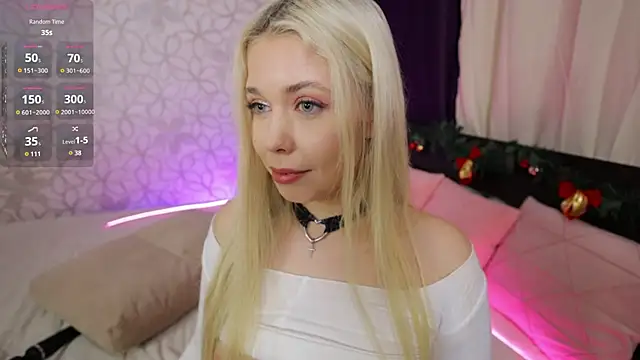 Snapshot of Lerry_Teeni chatting on 12.18.24 Lerry Teeni online show from 12.18.24