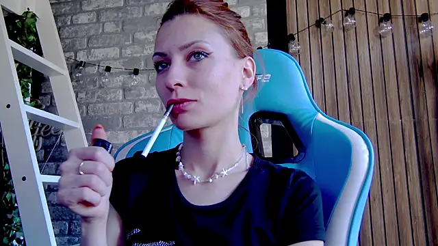 Snapshot of karo123421 chatting on 03.04.25 karo123421 online show from 03.04.25
