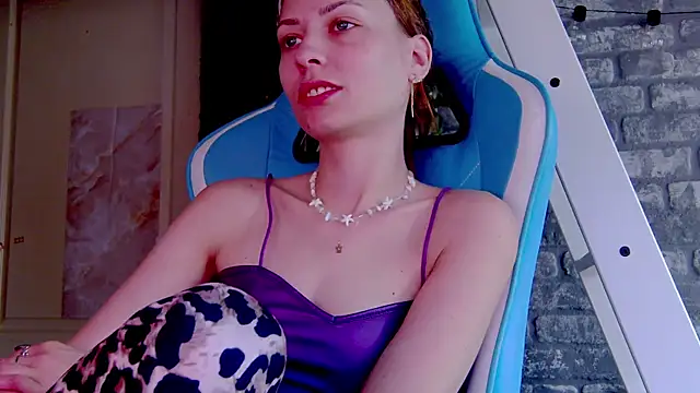 Snapshot of karo123421 chatting on 03.11.25 karo123421 online show from 03.11.25