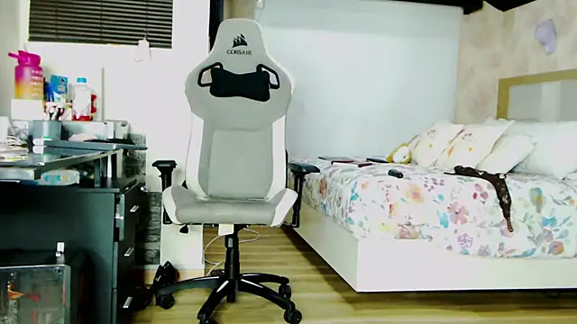 stefializon online show from 02.12.25