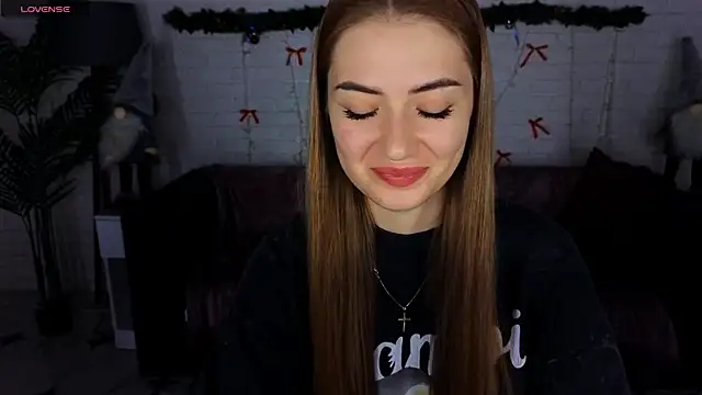 Adelyna Bird online show from 12.26.24