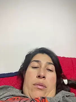 Snapshot of andreaisis2 chatting on 12.11.24 andreaisis2 online show from 12.11.24