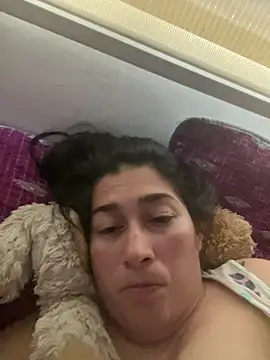 Snapshot of andreaisis2 chatting on 02.16.25 andreaisis2 online show from 02.16.25