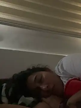 Snapshot of andreaisis2 chatting on 02.27.25 andreaisis2 online show from 02.27.25