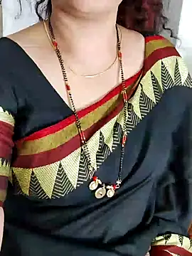 Snapshot of Indian_desi_wife chatting on 12.13.24 Indian desi wife online show from 12.13.24