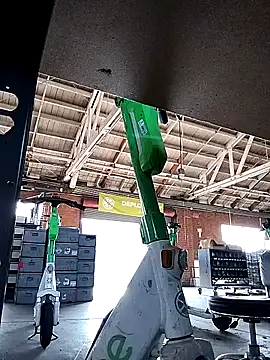 Snapshot of Daddy_hook chatting on 12.05.24 Daddy hook online show from 12.05.24