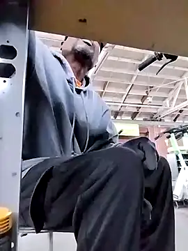 Snapshot of Daddy_hook chatting on 12.06.24 Daddy hook online show from 12.06.24