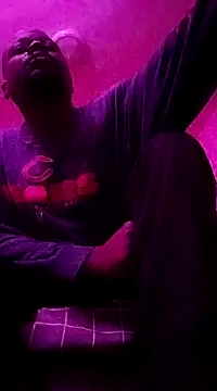 Snapshot of Daddy_hook chatting on 12.15.24 Daddy hook online show from 12.15.24