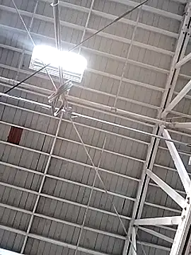 Snapshot of Daddy_hook chatting on 12.17.24 Daddy hook online show from 12.17.24