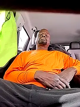 Snapshot of Daddy_hook chatting on 01.22.25 Daddy hook online show from 01.22.25