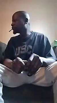 Snapshot of Daddy_hook chatting on 02.05.25 Daddy hook online show from 02.05.25