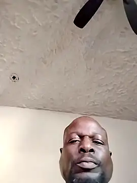 Snapshot of Daddy_hook chatting on 03.04.25 Daddy hook online show from 03.04.25