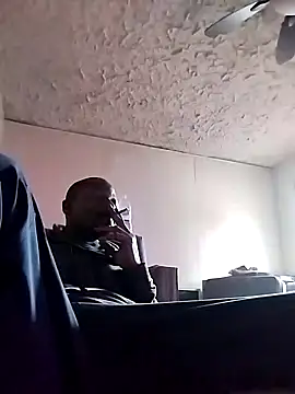 Snapshot of Daddy_hook chatting on 03.15.25 Daddy hook online show from 03.15.25