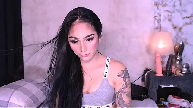 Snapshot of Oriental_Tiara chatting on 03.16.25 Oriental Tiara online show from 03.16.25