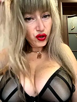 Kittenforyou online show from 11.06.25