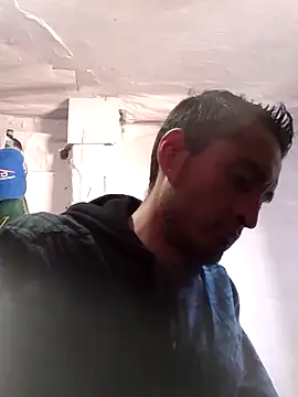 Snapshot of Wero4200 chatting on 10.05.25 Wero4200 online show from 10.05.25