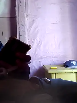 Snapshot of Wero4200 chatting on 10.08.25 Wero4200 online show from 10.08.25