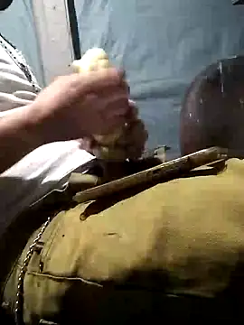 Snapshot of Wero4200 chatting on 11.11.25 Wero4200 online show from 11.11.25