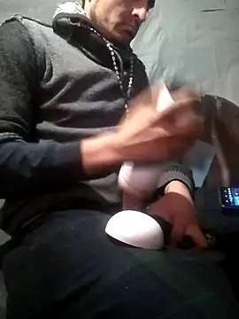 Snapshot of Wero4200 chatting on 12.03.25 Wero4200 online show from 12.03.25