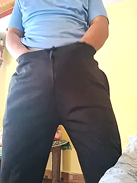 Snapshot of Adityagj123 chatting on 10.15.25 Adityagj123 online show from 10.15.25