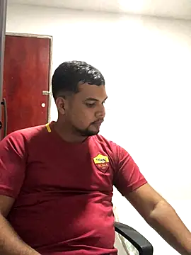 Snapshot of ElsecretodeBruno chatting on 11.16.25 ElsecretodeBruno online show from 11.16.25