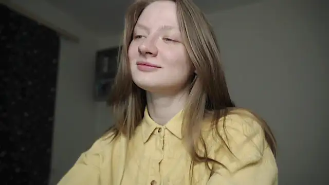 Snapshot of mollytuck chatting on 01.26.25 mollytuck online show from 01.26.25