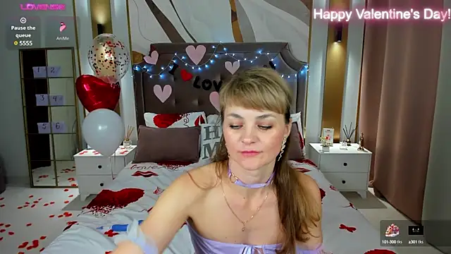 annasimonsj online show from 02.17.25