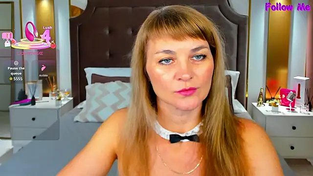 annasimonsj online show from 10.04.25