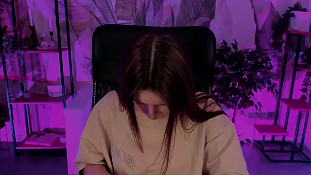 Snapshot of JennyDens chatting on 01.02.25 JennyDens online show from 01.02.25