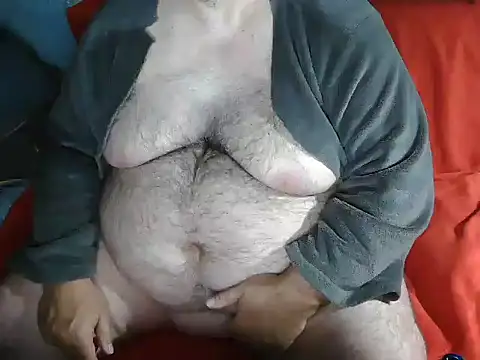 Snapshot of onkelgrau65 chatting on 09.21.25 onkelgrau65 online show from 09.21.25