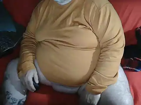 Snapshot of onkelgrau65 chatting on 11.04.25 onkelgrau65 online show from 11.04.25