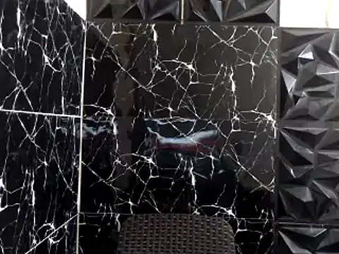 Snapshot of MissKeanna chatting on 12.23.24 MissKeanna online show from 12.23.24